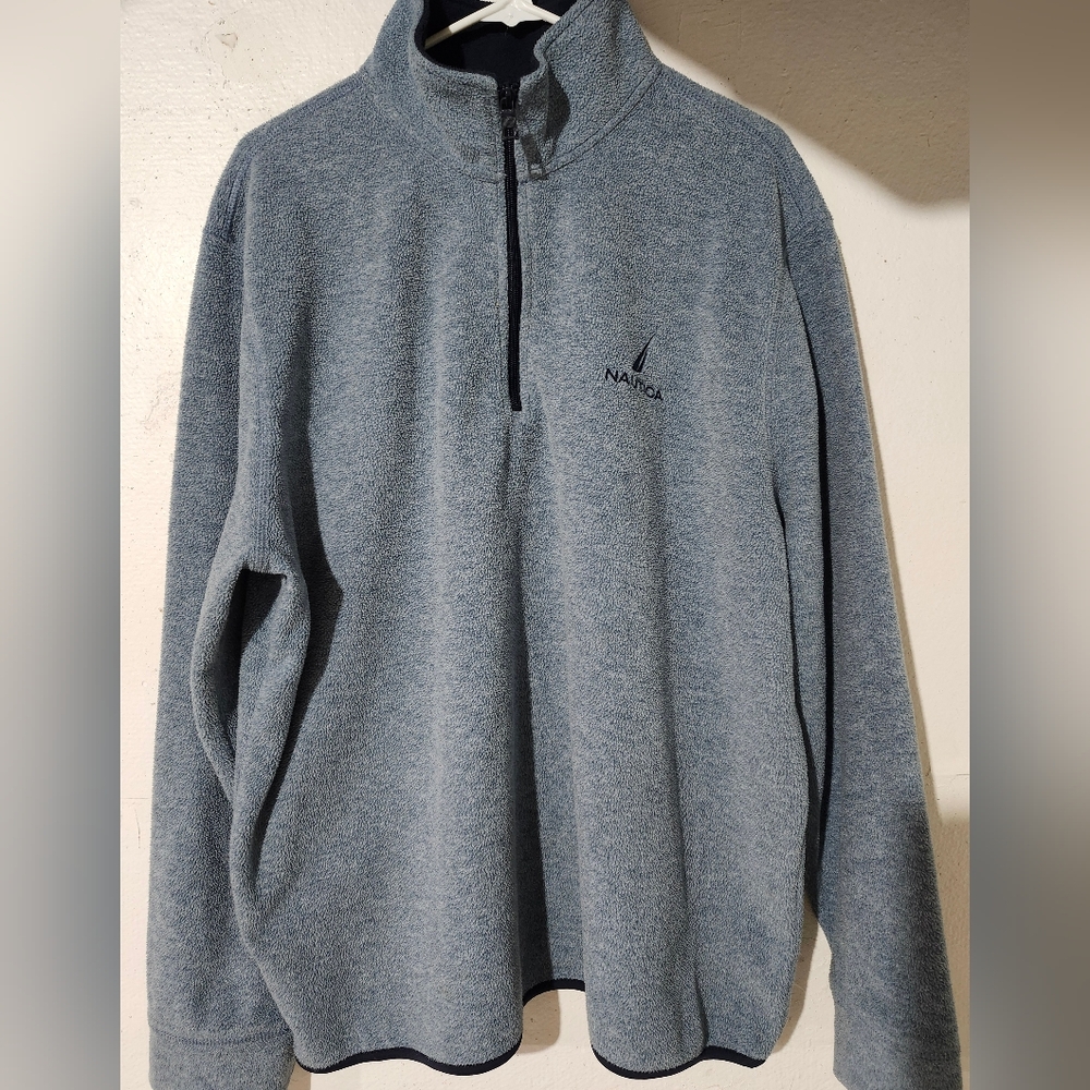 Nautica Mens zip neck fleece long sleeve size‎ XL. Light Blue with Navy trim